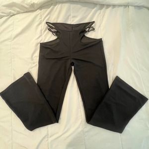 Exposed hip vintage crisscrossed waistband